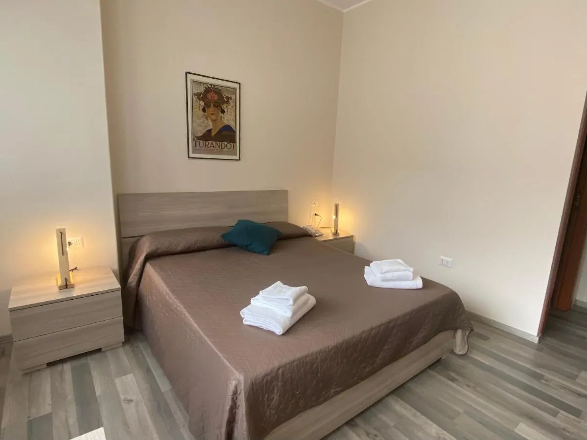 R&B Santa Nicolella Otel Katanya